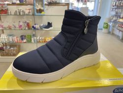 Dr Scholl bota azul Aprica Fashion ligera y comoda
